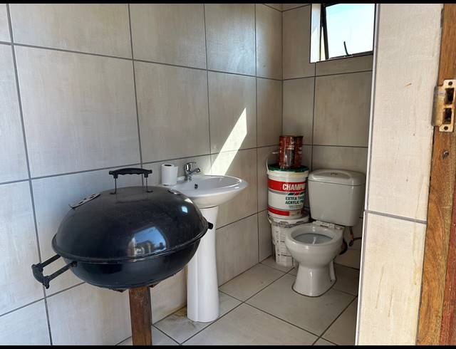 3 BEDROOM GATED ESTATE FOR SALE IN THE ORCHARDS